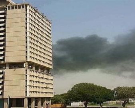 دفع حمله داعش به «طارمیه»/ آتش سوزی در دانشگاه بغداد