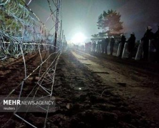 لهستان در مرز روسیه مانع برقی ایجاد می کند