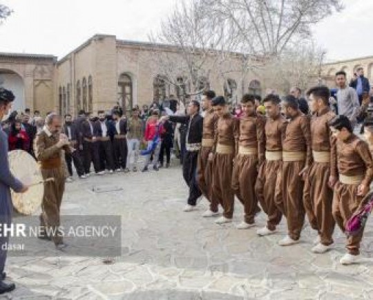 جشن ملی نوروزگاه با حضور گروه های هنری در سنندج برگزار می شود