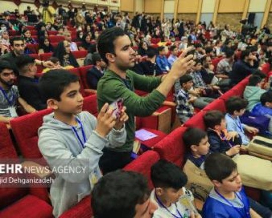 ۲هزار دانش‌آموز یزدی در جشنواره امید فردا با یکدیگر رقابت می‌کنند